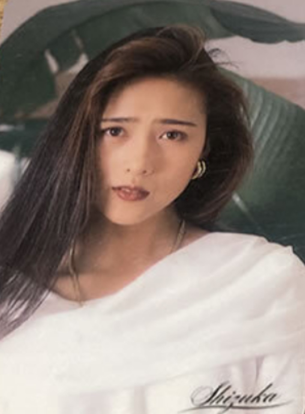 スレッドヘッダー画像: 世代じゃないけどマジでどタイプ🥰

よくヤンキーとか言われてるけど、写真だけでみると貴婦人