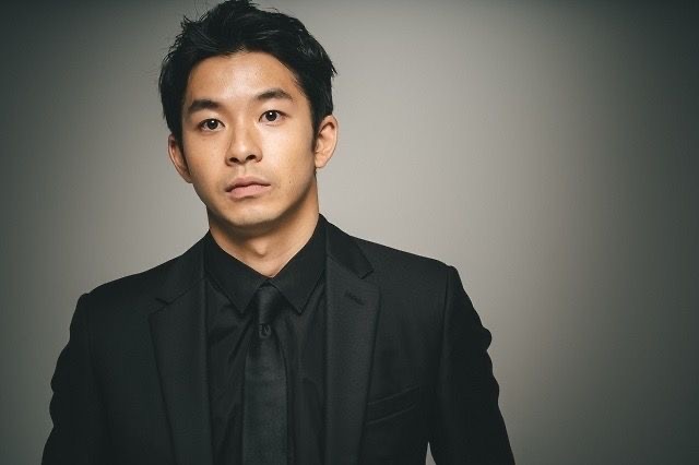 スレッドヘッダー画像: 仲野太賀ってめっちゃかっこいいよな
演技上手いし