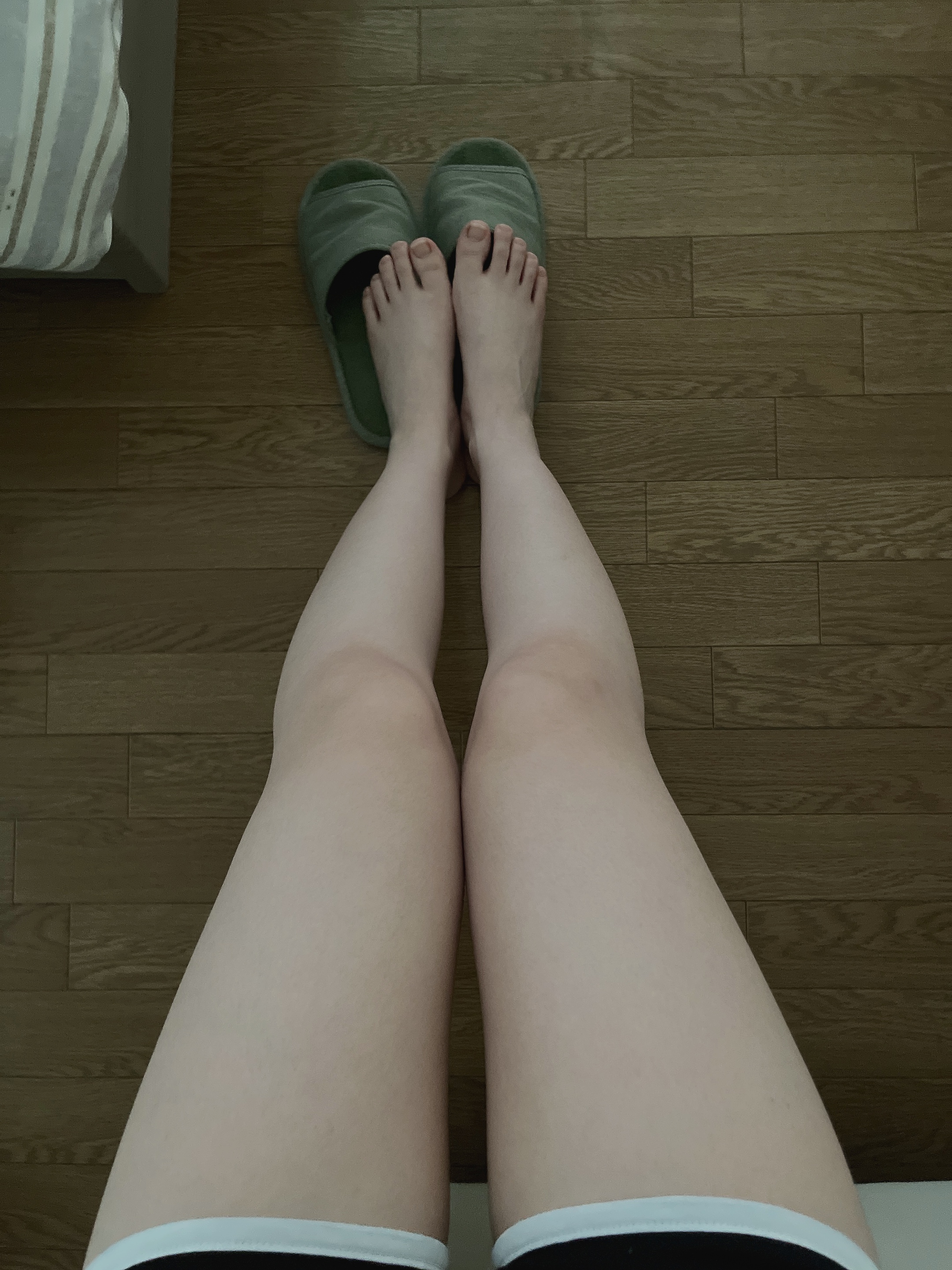 スレッドヘッダー画像: 言うほど太くなくない？😢😢