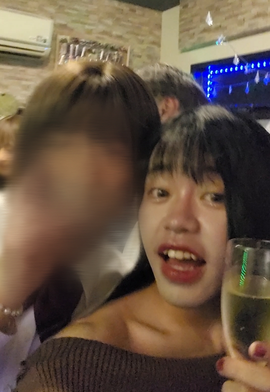 スレッドヘッダー画像: サッカー部風イケメンと飲みいきたいー😆