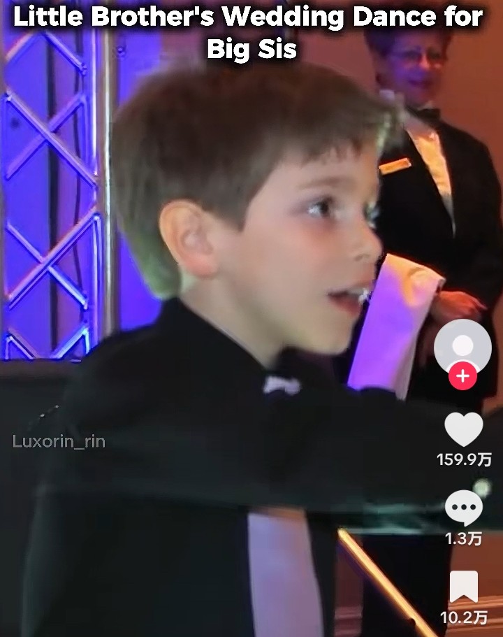 スレッドヘッダー画像: 白人ってこんなキレイな顔してるのに比較的穏やかで育ちが良くて｢感情的な人は頭悪い｣と一蹴りする日本人と違って何でも人のために照れてでも一生懸命に行動してくれるから好き。そりゃ世界からモテまくるよね。