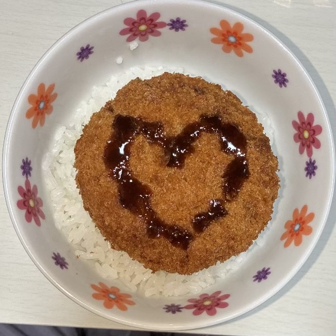 スレッドヘッダー画像: 愛のご飯　食べるよ