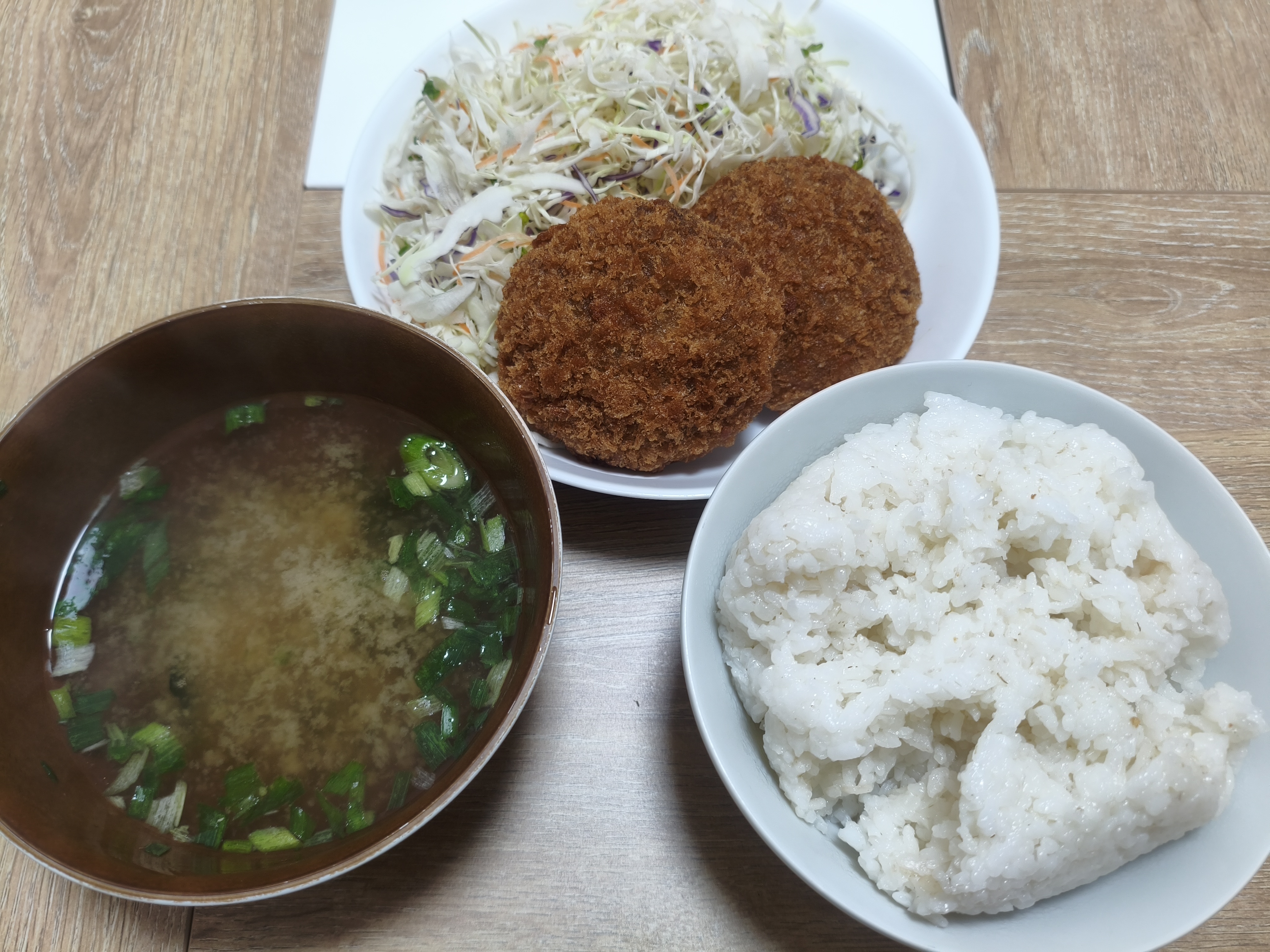 スレッドヘッダー画像: 今日の昼ごはん