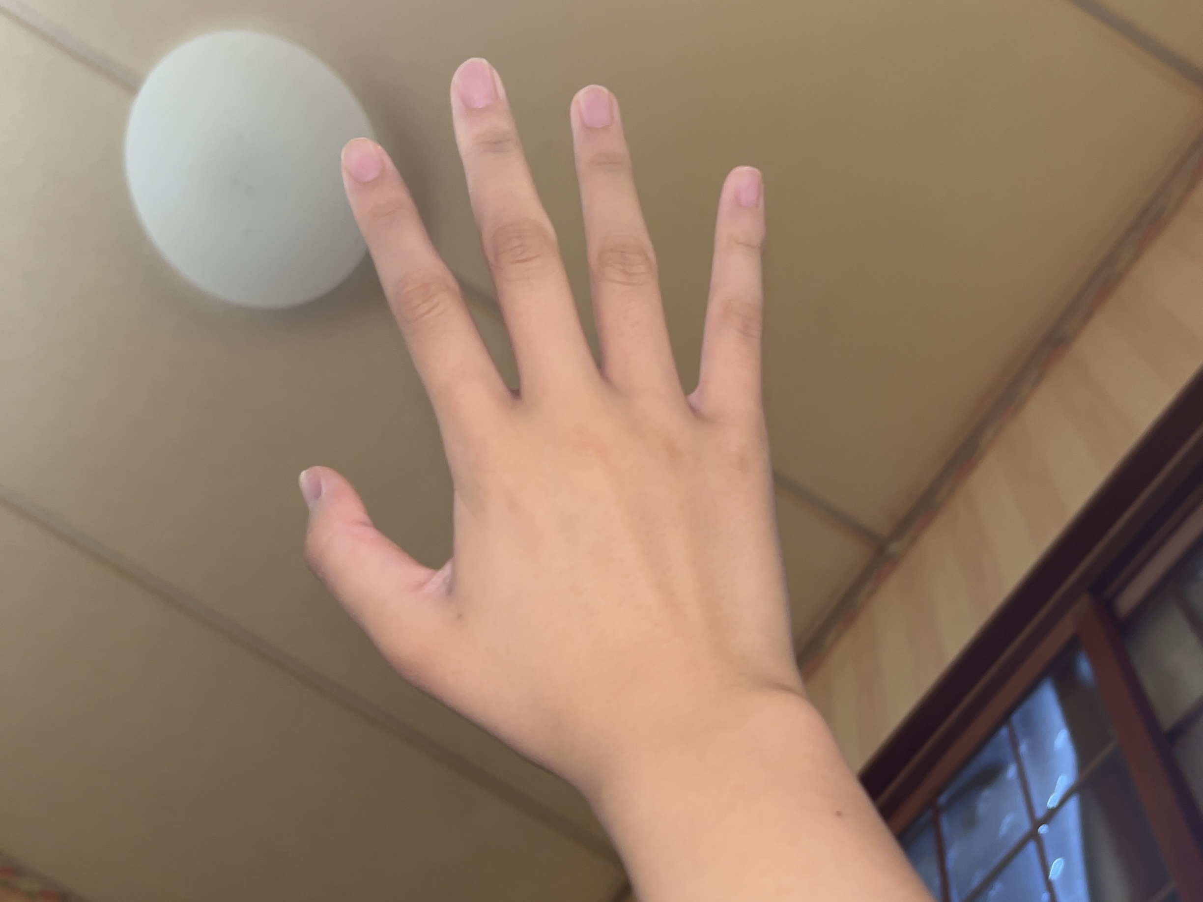 スレッドヘッダー画像: 血管浮き出てる手にしたいんだけどどうすればいい