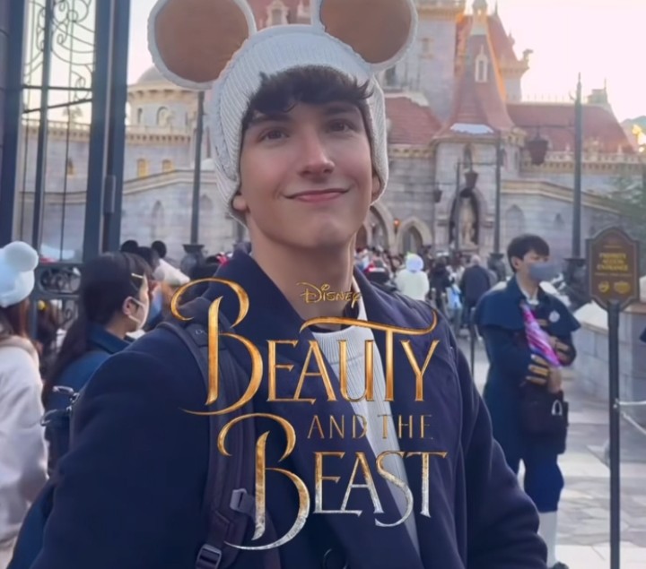 スレッドヘッダー画像: SNS の良いところは海外のイケメンお兄さんが日本のファンを認知してくれて日本に来てくれたりメッセージくれたりするところ✨️💕