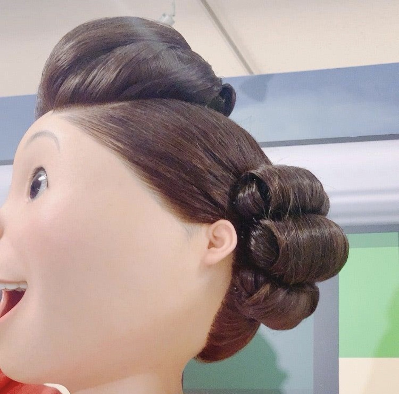 スレッドヘッダー画像: サザエさん怖いよ。耳どうなってんの。